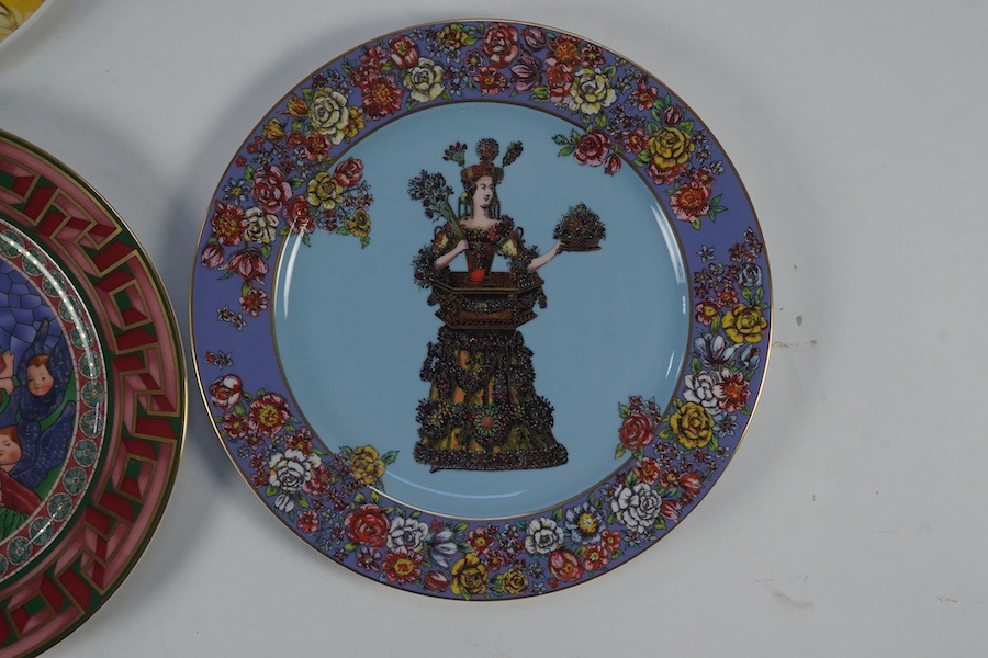 Five boxed Rosenthal for Versace transfer decorated plates, 31cm diameter, and a boxed serving dish, 30cm diameter (6). Condition - good.